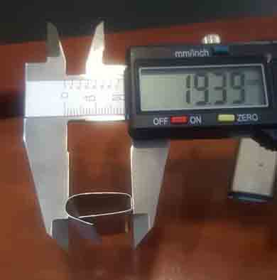 Packing clip at PP -strapping clip- machine ay
  pagpapadala sa mga customer 400